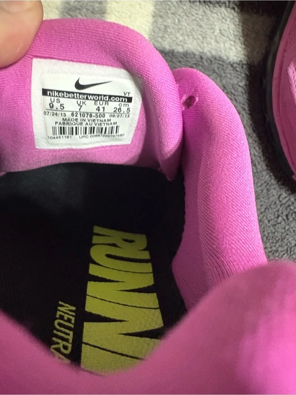 Nike Women’s Purple Running Shoes - Picture 4 of 4